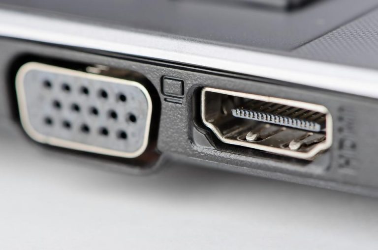 PC VGA connecting port